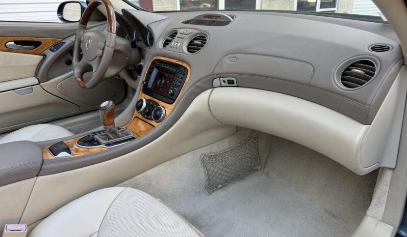 
								2003 Mercedes-Benz SL500 full									