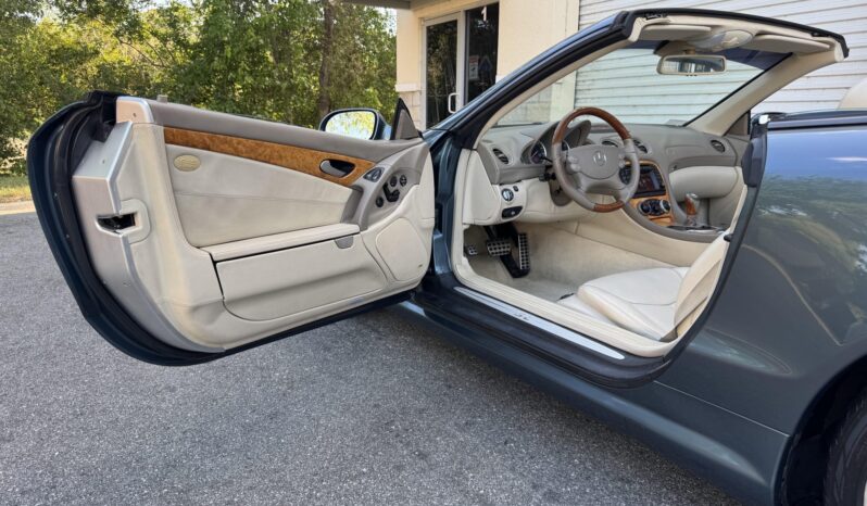 
								2003 Mercedes-Benz SL500 full									