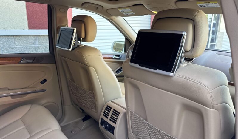 
								2009 Mercedes-Benz GL450 4MATIC full									