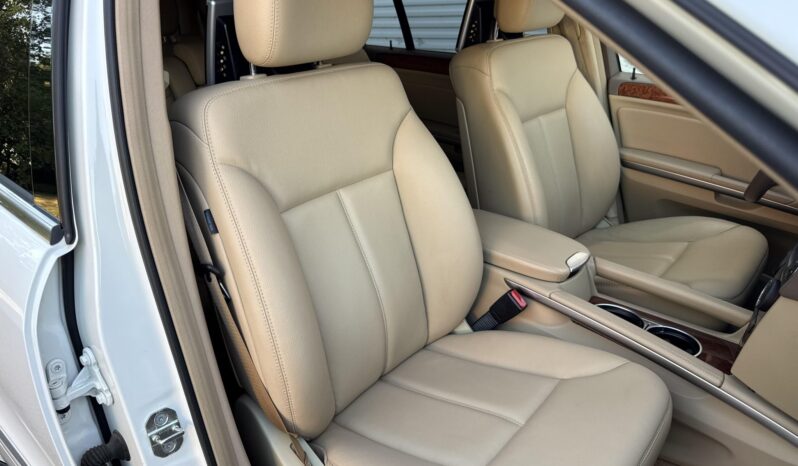 
								2009 Mercedes-Benz GL450 4MATIC full									