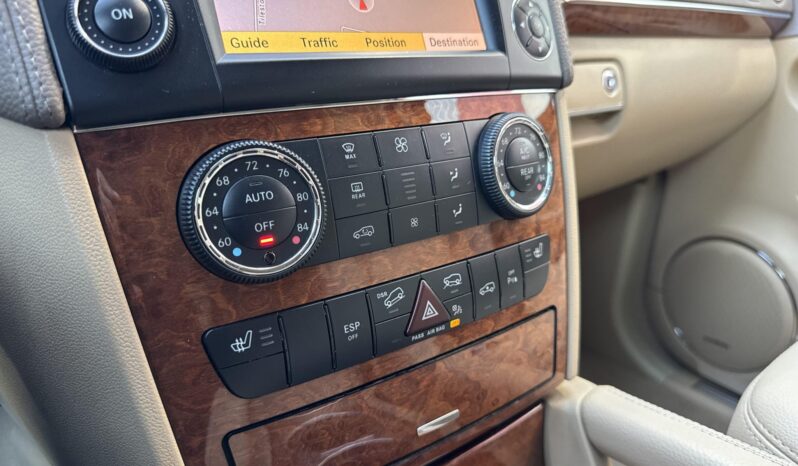 
								2009 Mercedes-Benz GL450 4MATIC full									