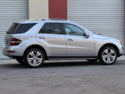 
										2009 Mercedes-Benz ML350 4MATIC full									
