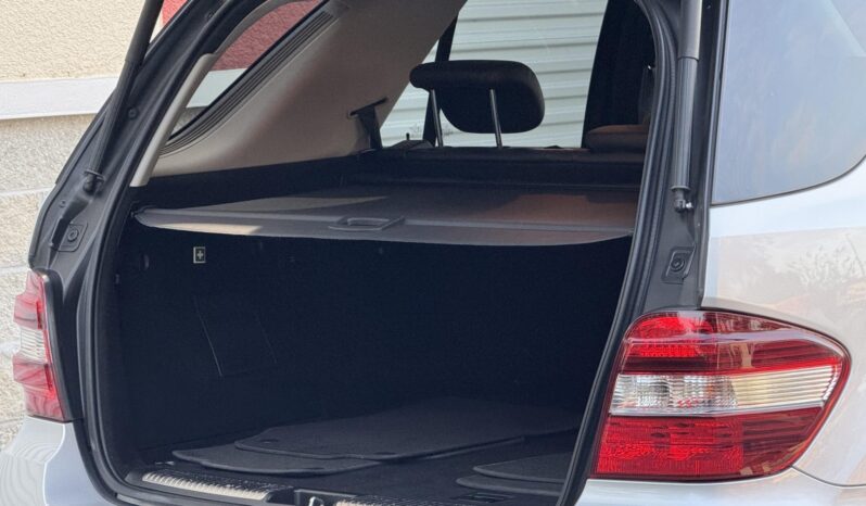
								2009 Mercedes-Benz ML350 4MATIC full									