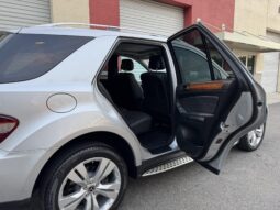 
										2009 Mercedes-Benz ML350 4MATIC full									