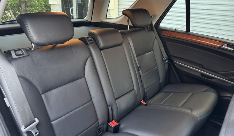 
								2009 Mercedes-Benz ML350 4MATIC full									