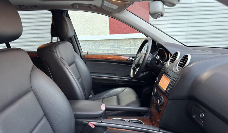 
								2009 Mercedes-Benz ML350 4MATIC full									