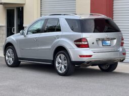 
										2009 Mercedes-Benz ML350 4MATIC full									