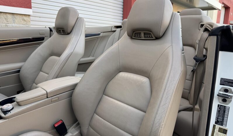 
								2011 Mercedes-Benz E350 Cabriolet full									