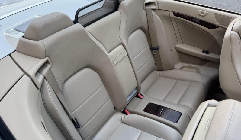 
								2011 Mercedes-Benz E350 Cabriolet full									