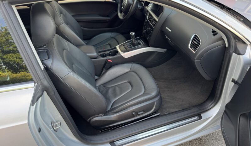 
								2012 Audi A5 2.0T Premium Plus 6-Speed full									