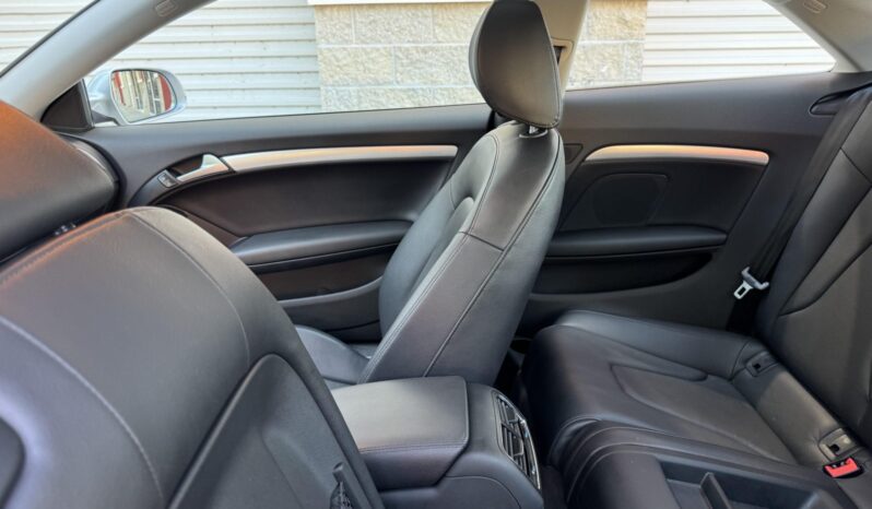 
								2012 Audi A5 2.0T Premium Plus 6-Speed full									