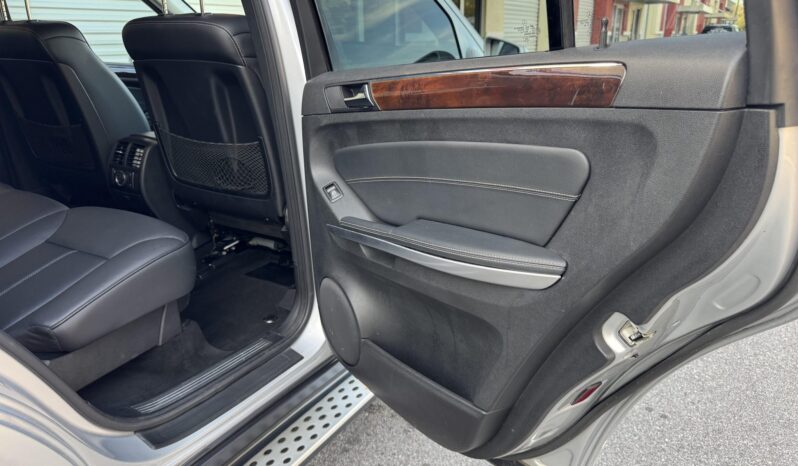 
								2012 Mercedes-Benz GL450 4MATIC full									