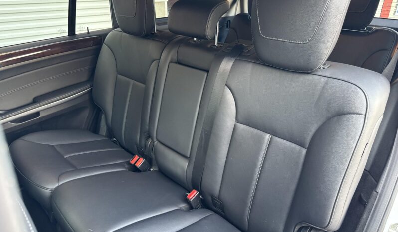 
								2012 Mercedes-Benz GL450 4MATIC full									