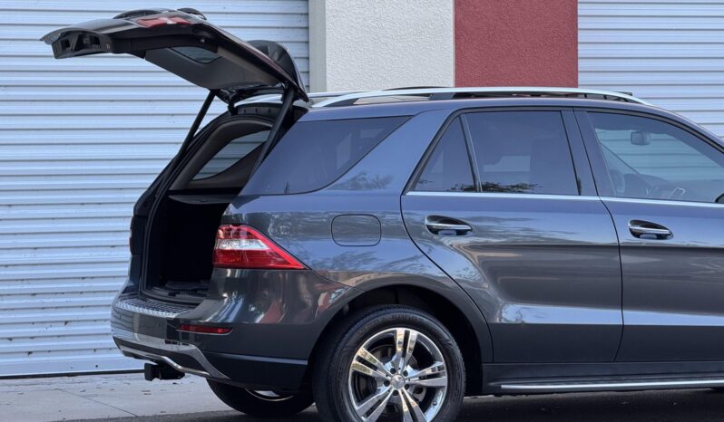 
								2012 Mercedes-Benz ML350 4MATIC full									