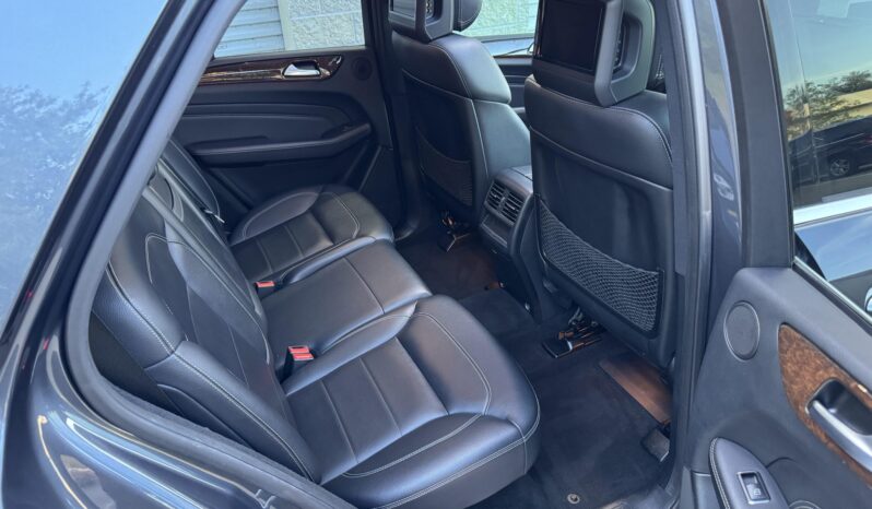 
								2012 Mercedes-Benz ML350 4MATIC full									