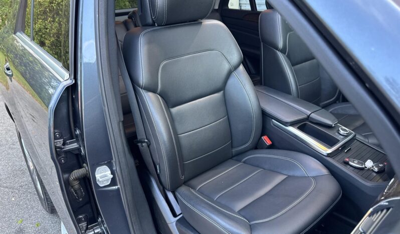 
								2012 Mercedes-Benz ML350 4MATIC full									