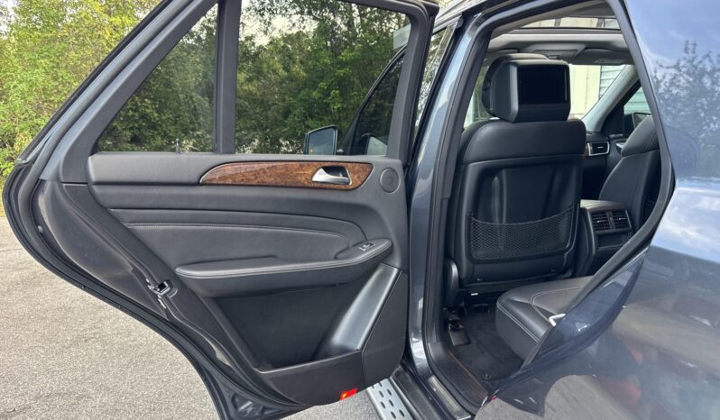 
								2012 Mercedes-Benz ML350 4MATIC full									