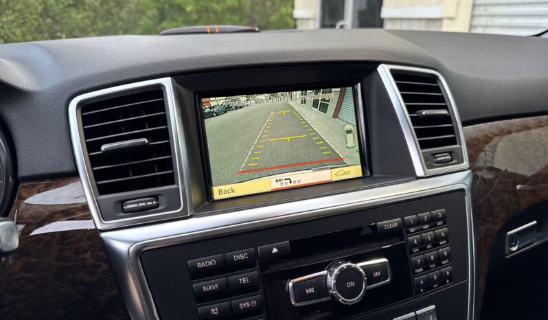 
								2012 Mercedes-Benz ML350 4MATIC full									