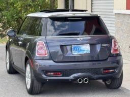 
										2013 Mini Cooper S full									