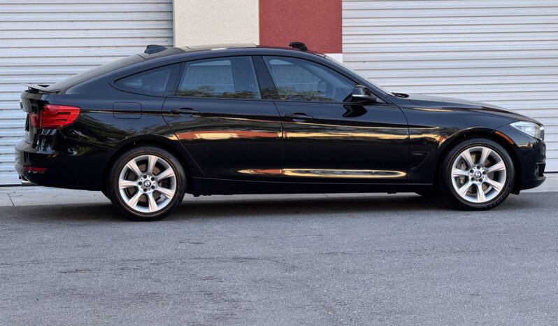 
								2015 BMW 335i xDrive Gran Turismo full									