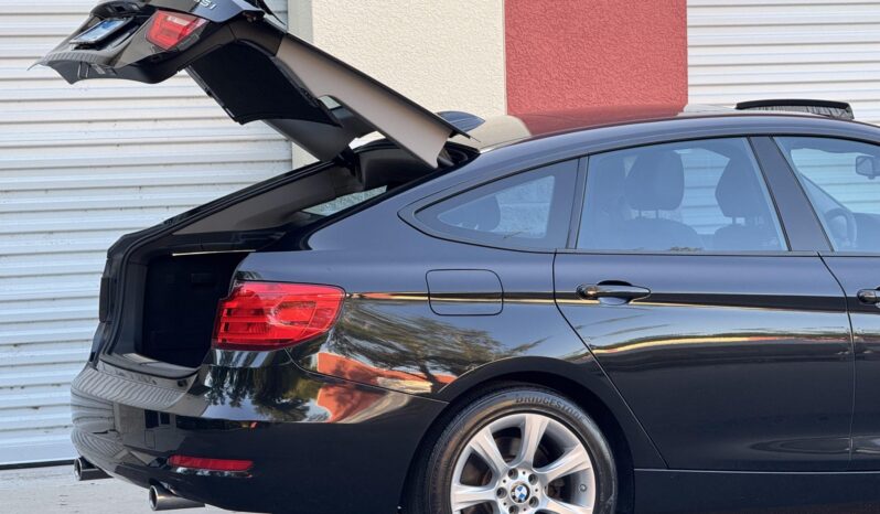 
								2015 BMW 335i xDrive Gran Turismo full									
