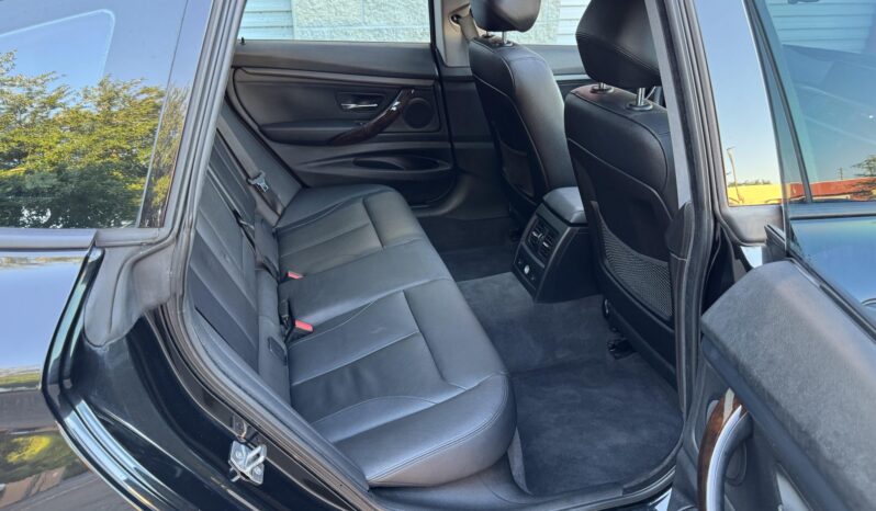 
								2015 BMW 335i xDrive Gran Turismo full									