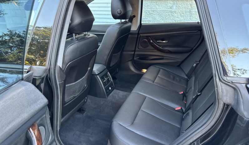 
								2015 BMW 335i xDrive Gran Turismo full									