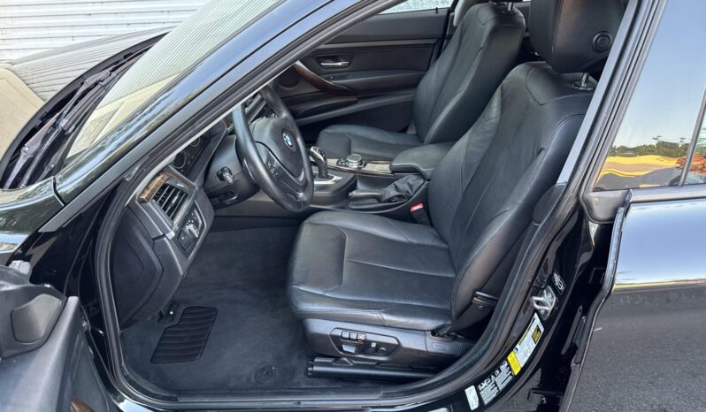 
								2015 BMW 335i xDrive Gran Turismo full									