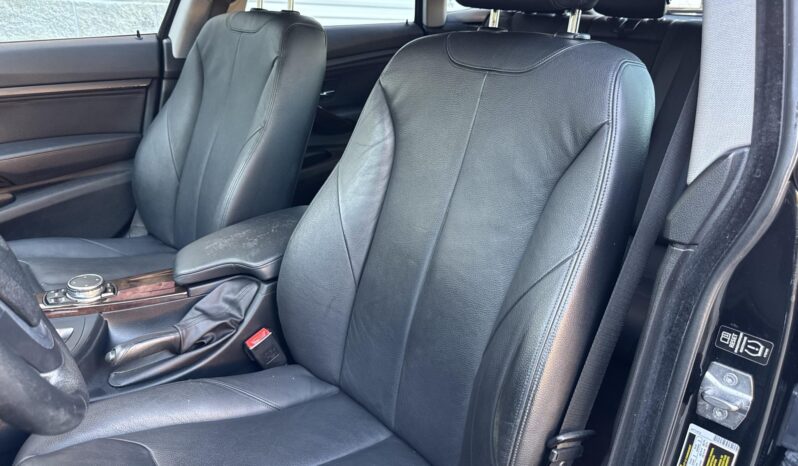 
								2015 BMW 335i xDrive Gran Turismo full									