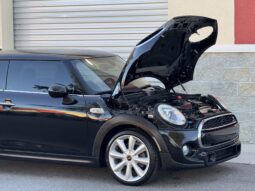 
										2016 Mini Cooper S 6-Speed full									