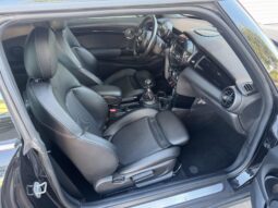 
										2016 Mini Cooper S 6-Speed full									