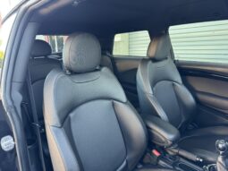 
										2016 Mini Cooper S 6-Speed full									