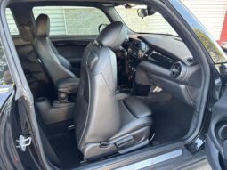 
										2016 Mini Cooper S 6-Speed full									
