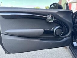
										2016 Mini Cooper S 6-Speed full									
