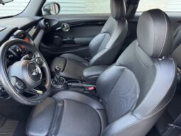 
										2016 Mini Cooper S 6-Speed full									