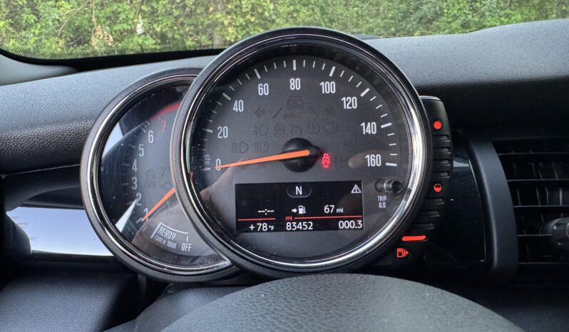 
								2016 Mini Cooper S 6-Speed full									