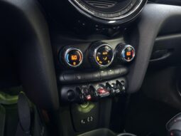 
										2016 Mini Cooper S 6-Speed full									