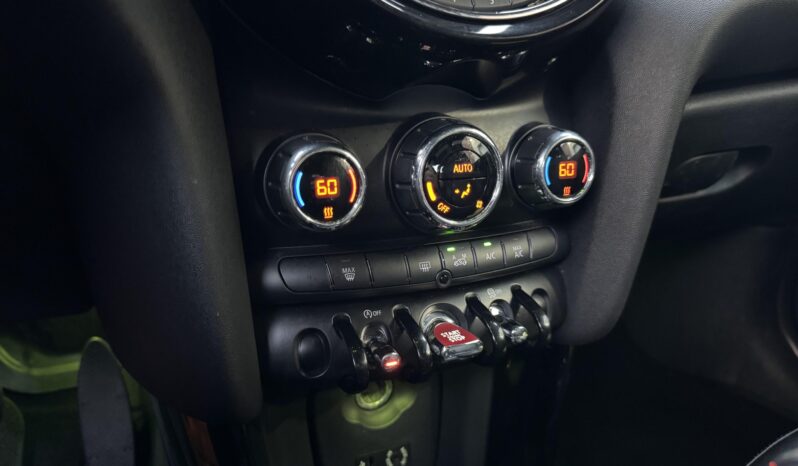 
								2016 Mini Cooper S 6-Speed full									