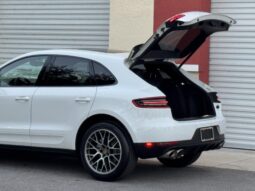 
										2018 Porsche Macan S full									