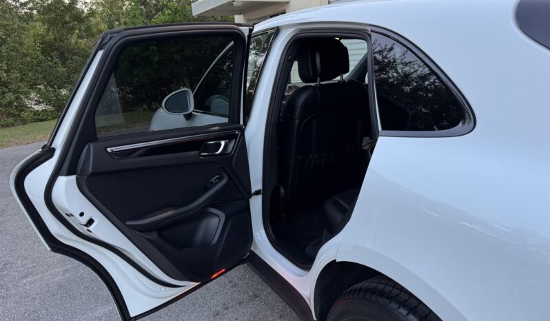 
								2018 Porsche Macan S full									