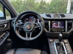 
										2018 Porsche Macan S full									