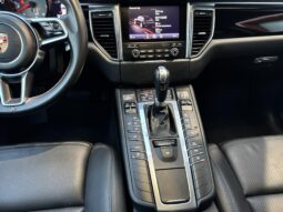 
										2018 Porsche Macan S full									