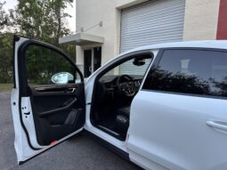 
										2018 Porsche Macan S full									
