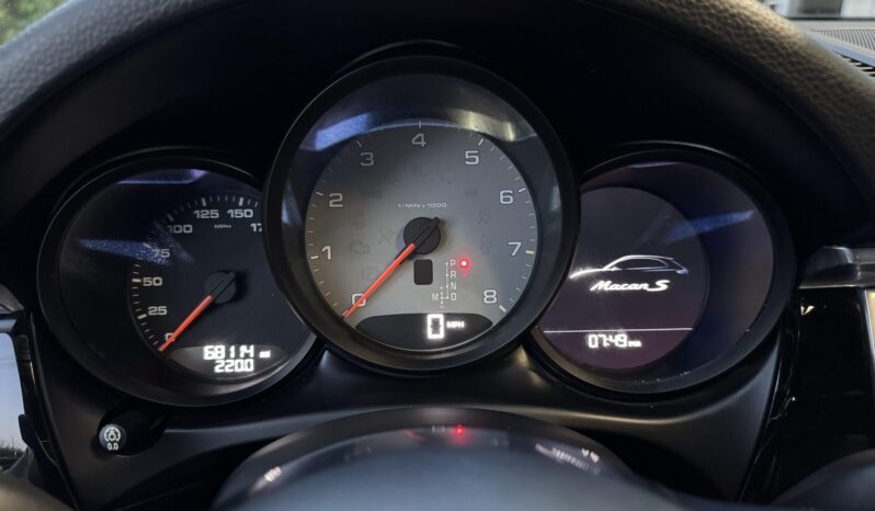 
								2018 Porsche Macan S full									