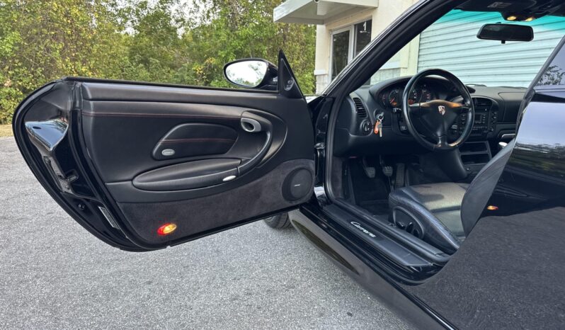 
								2002 Porsche 911 Carrera Coupe 6-Speed full									
