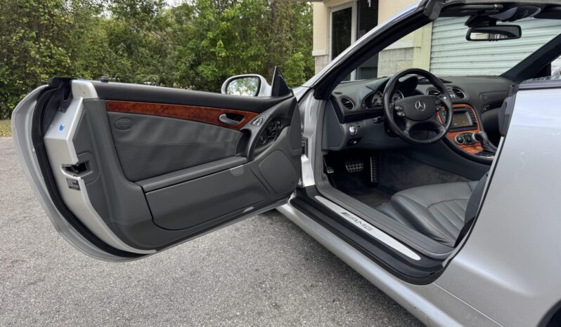 
								2003 Mercedes-Benz SL55 AMG full									