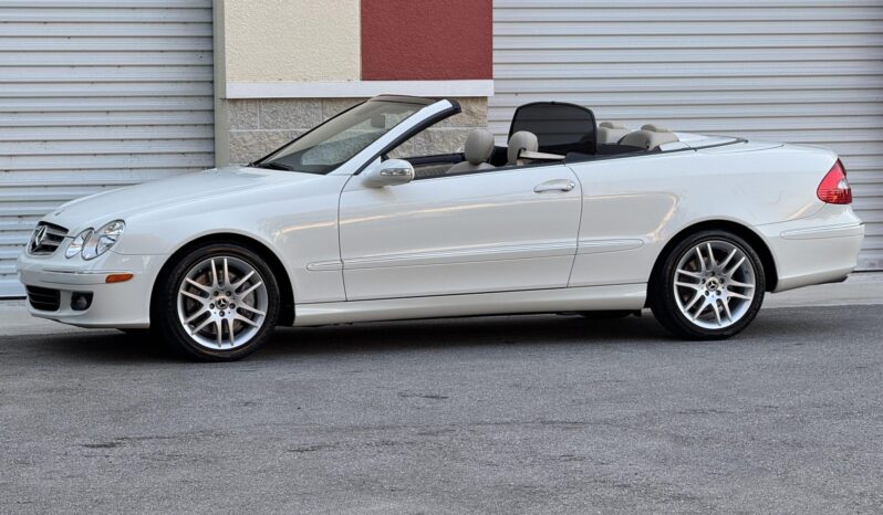 
								2008 Mercedes-Benz CLK350 Cabriolet full									
