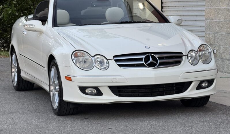 
								2008 Mercedes-Benz CLK350 Cabriolet full									