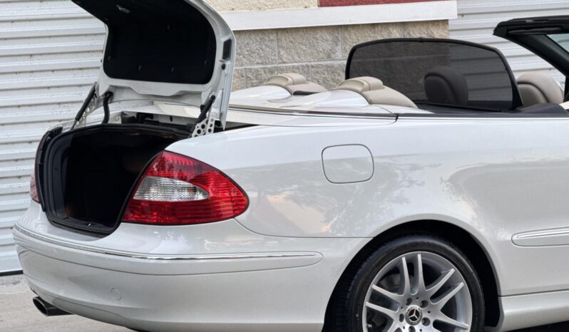 
								2008 Mercedes-Benz CLK350 Cabriolet full									