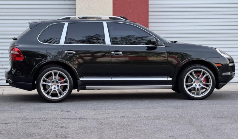 
								2008 Porsche Cayenne Turbo full									
